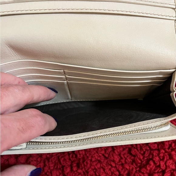 GUCCI AUTHENTIC GG MONOGRAM SUPREME CREAM&WHITE LEATHER&CANVAS LONG WALLET.EUC. - Picture 6 of 13